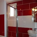 Ecusson Otel 2*