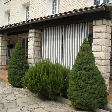 Ecusson Otel 2*